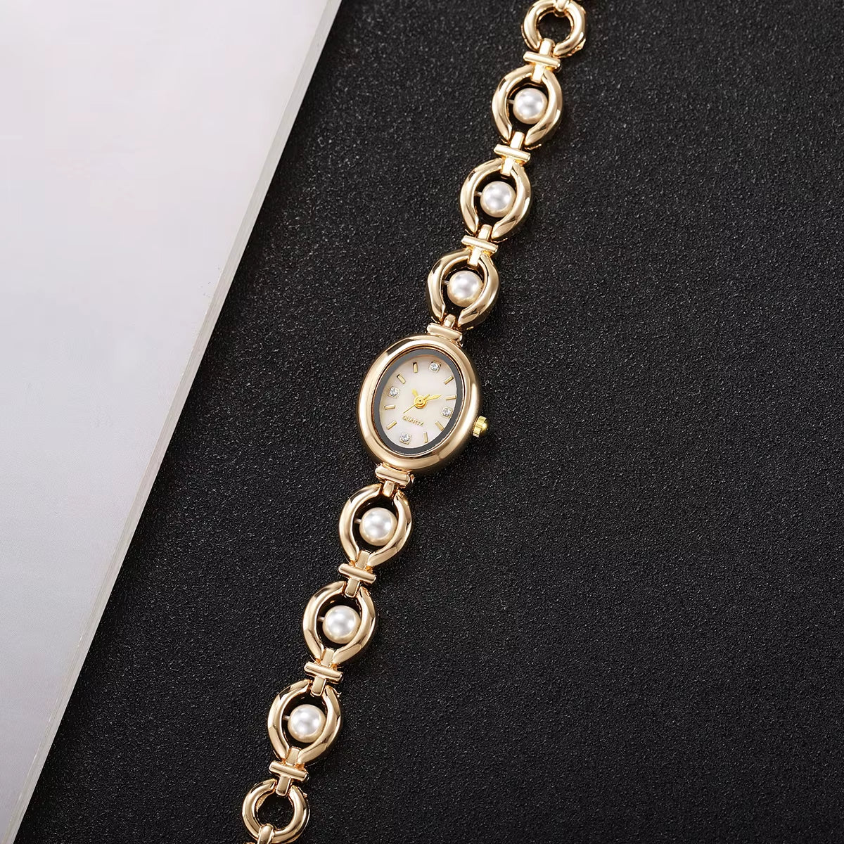 Elegant Pearl Bracelet Women Quartz Wristwatch Fashion Diamond Ladies Watches Reloj Mujer (Without Box)