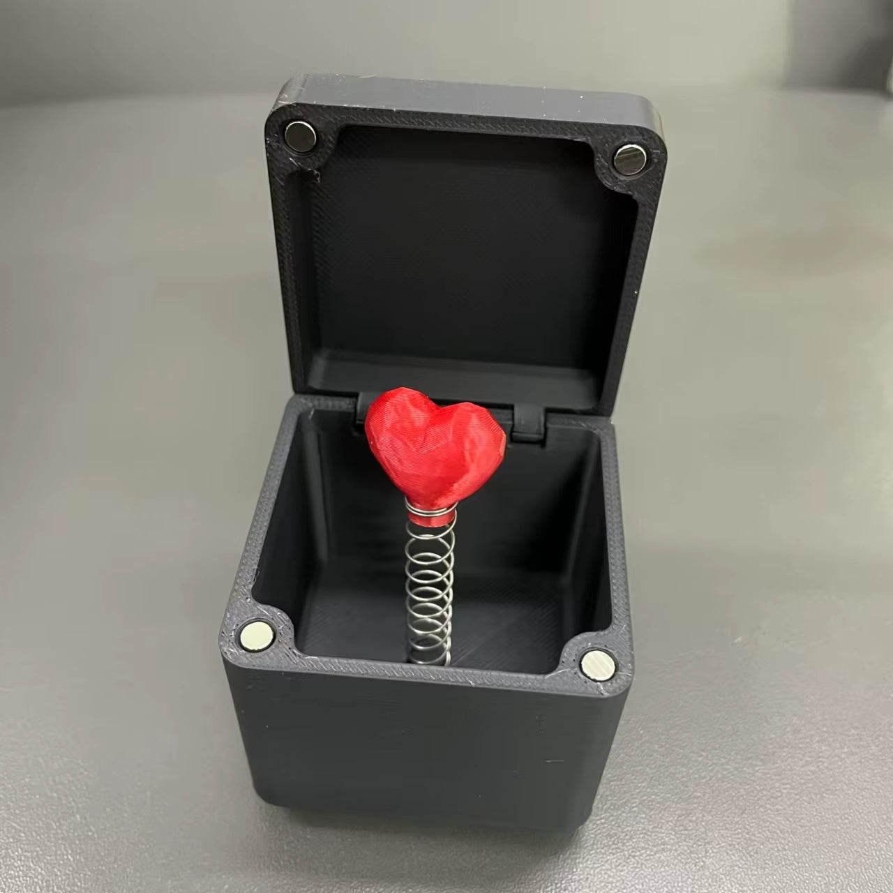 The Annoying Present with Middle Finger in a Box Gift Box with Screws Prank Surprise Pop-Up Novelty Funny Gifts for Adult Toys